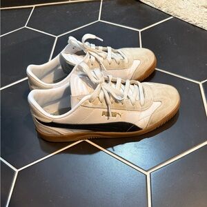 Puma Women's White and Black Sneakers